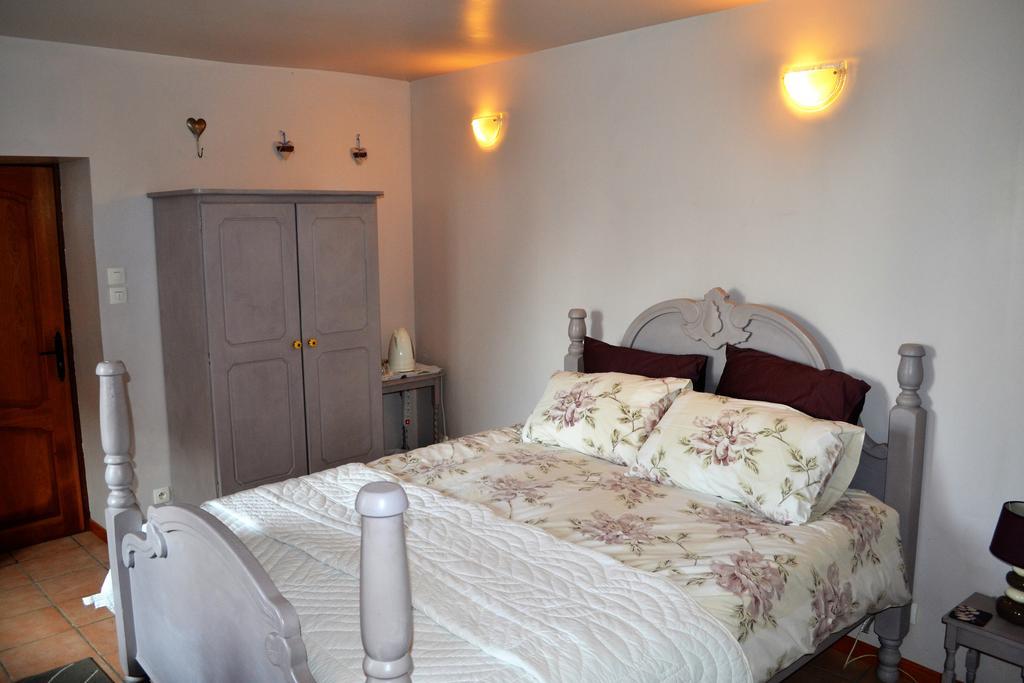 Le Moulin De Lusseau Bed and Breakfast Chef-Boutonne Exterior foto